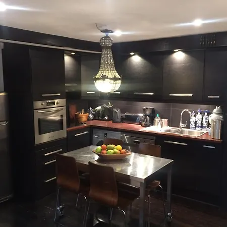 Le Marais Maison En Apartamento