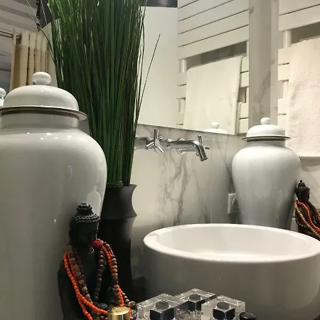 Le Marais Maison En 아파트 *