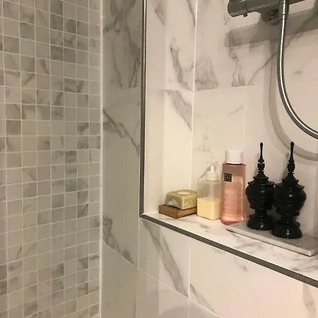 Le Marais Maison En Apartment