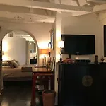 Le Marais Maison En Апартаменты