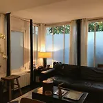 Апартаменты Le Marais Maison En Париж